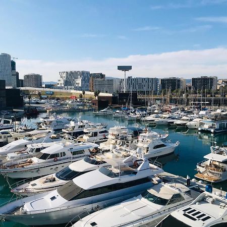 Готель Boat Yacht Barcelona Сан-Адріа-де-Бесос Екстер'єр фото